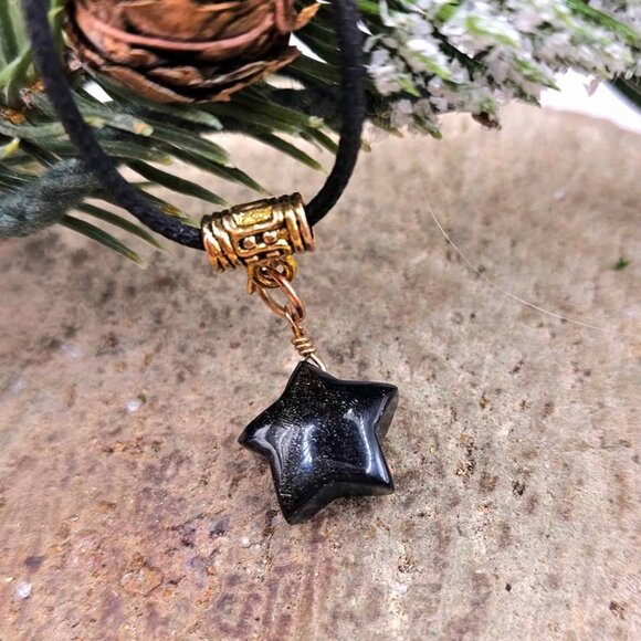 Nature Gold Obsidian Flashy Star Pendant Necklace - Picture 2 of 10